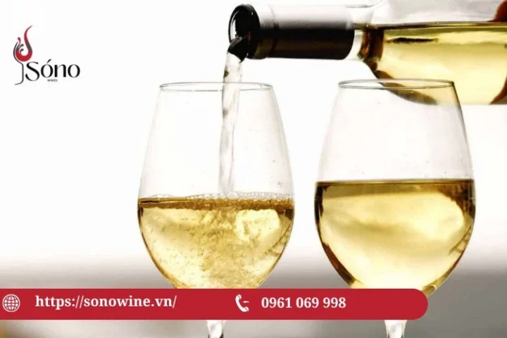 Rượu vang trắng