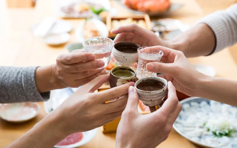Những lưu ý khi sử dụng rượu sake