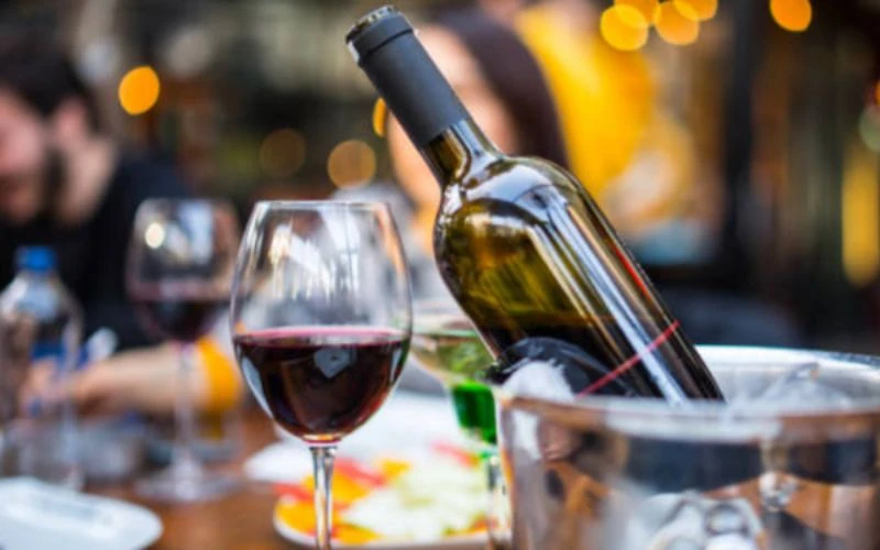 Lợi Ích Sức Khỏe Của Rượu Vang Chát