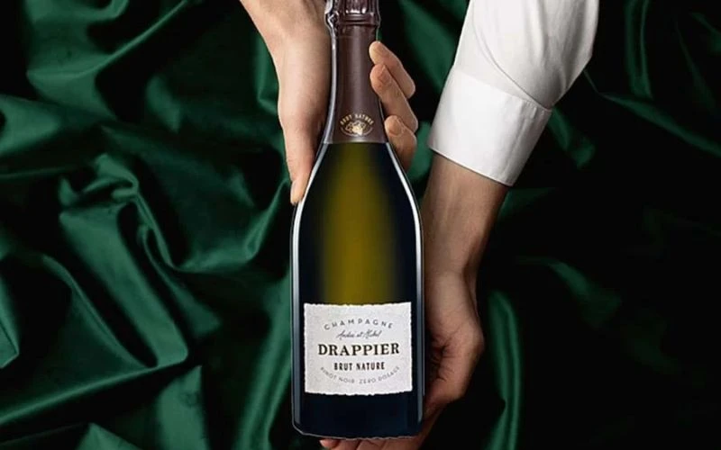 Brut trong rượu vang nghĩa là gì?