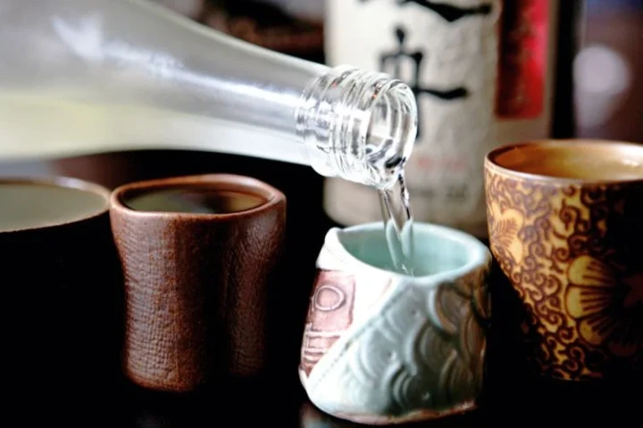 Chén và ly uống rượu sake