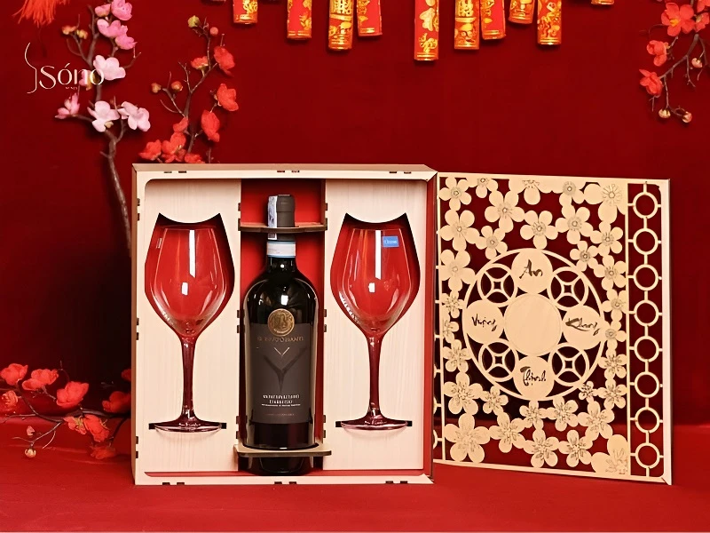Top 10 chai rượu vang tặng sếp sang trọng, ý nghĩa và dễ ghi điểm
