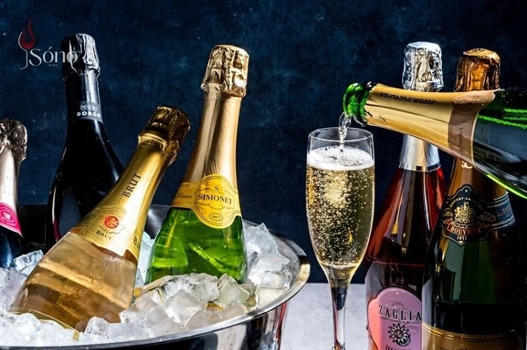 Khám phá vùng làm rượu vang Champagne có gì đặc biệt