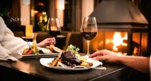 Uống rượu vang trong các bữa ăn để giúp hỗ trợ hệ tiêu hóa tốt hơn