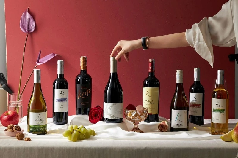 Hướng dẫn cách chọn chai rượu vang trắng làm quà biếu Tết phù hợp