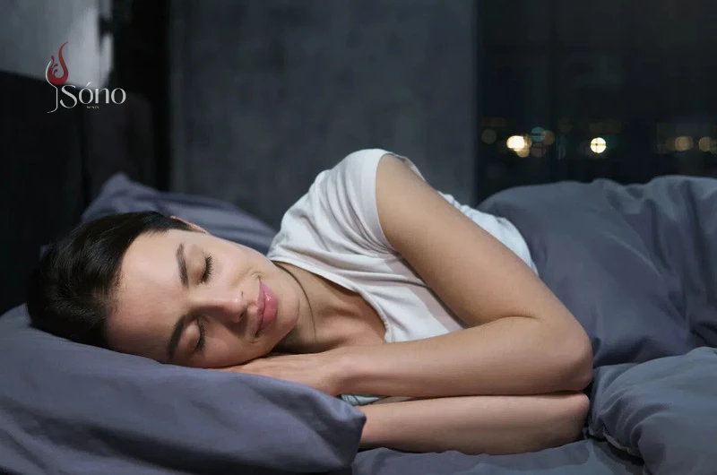 Uống rượu vang trước khi đi ngủ giúp bạn thư giãn và ngủ ngon hơn