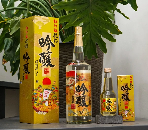 Các công dụng của rượu sake vảy vàng Nhật Bản