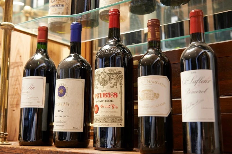 Danh sách 12 chai rượu vang đắt nhất Việt Nam