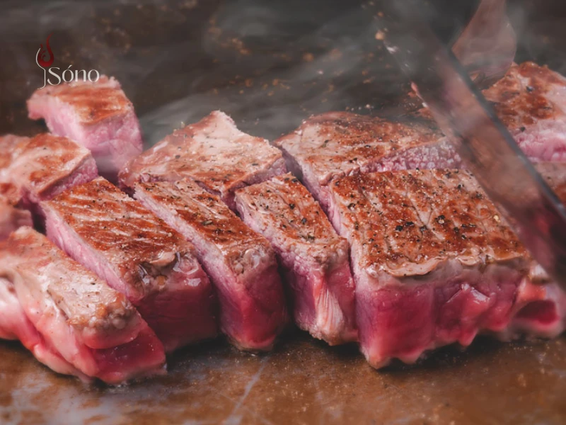 Rượu sake Daiginjo kết hợp với steak mang lại trải nghiệm cân bằng