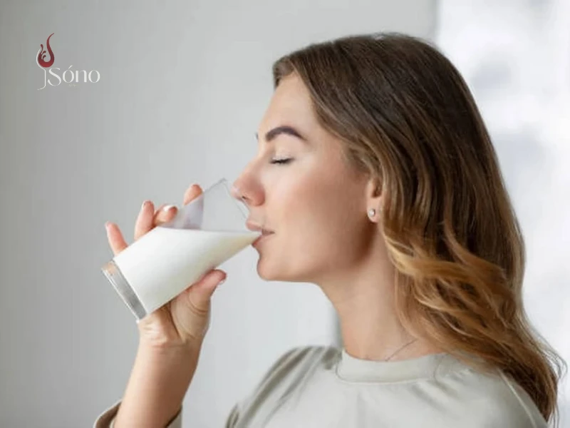 Sử dụng sữa trước khi uống rượu vang để không bị say